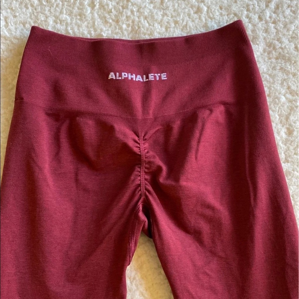 ****SOLD!!!!!!***** Alphalete Amplify Leggings Bordeaux